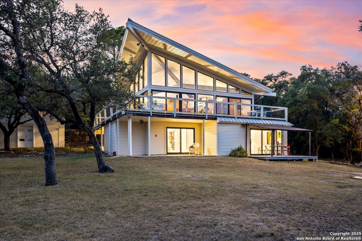 Magnificent Views in Texas Hill Country - $449,900