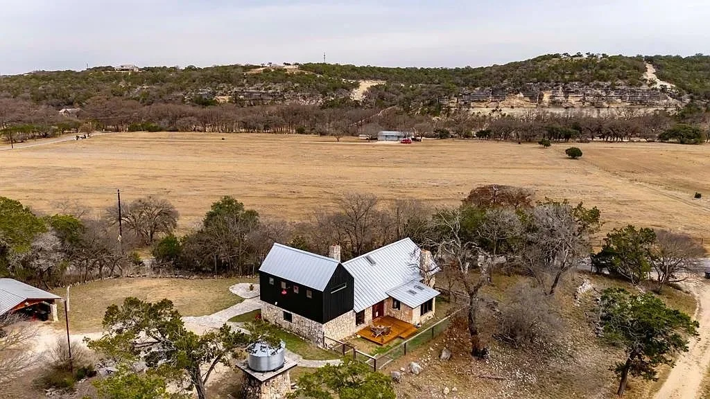 Over 5 Acres in Hunt, TX - $575,000