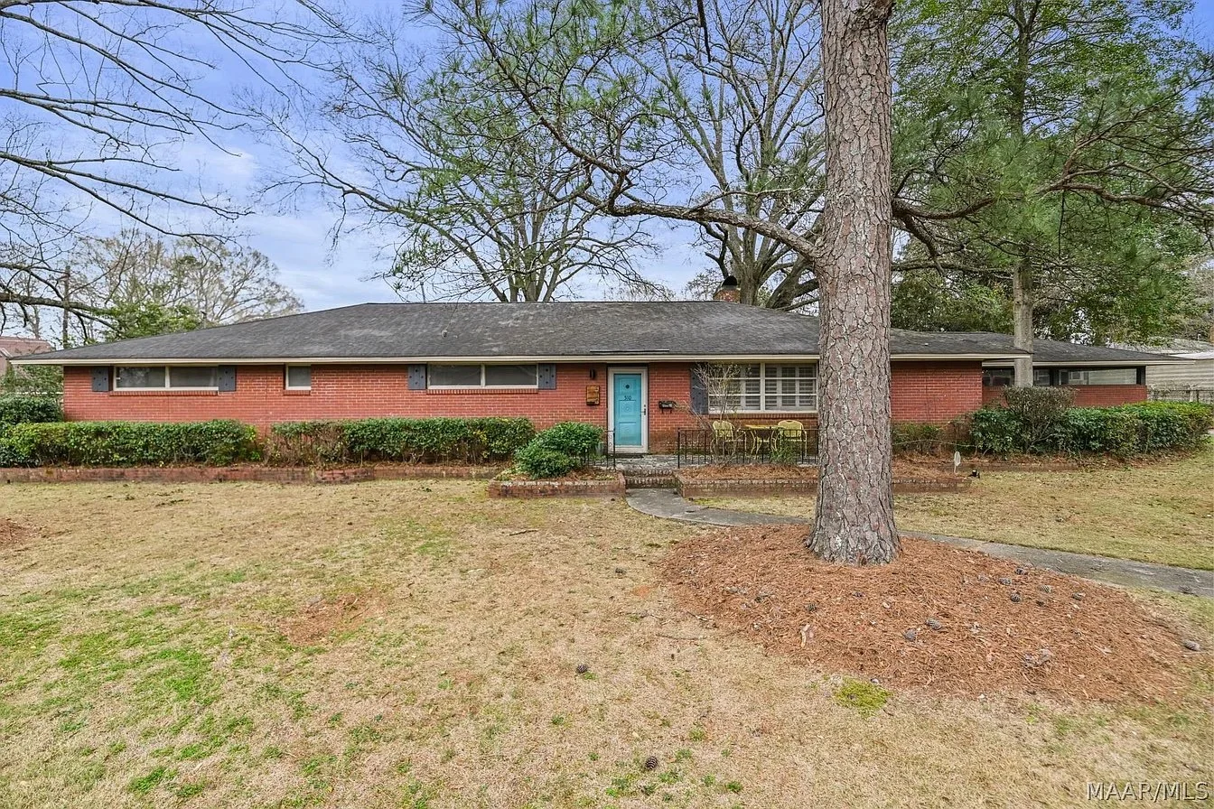 Mid-Century in Montgomery, AL - $219,900