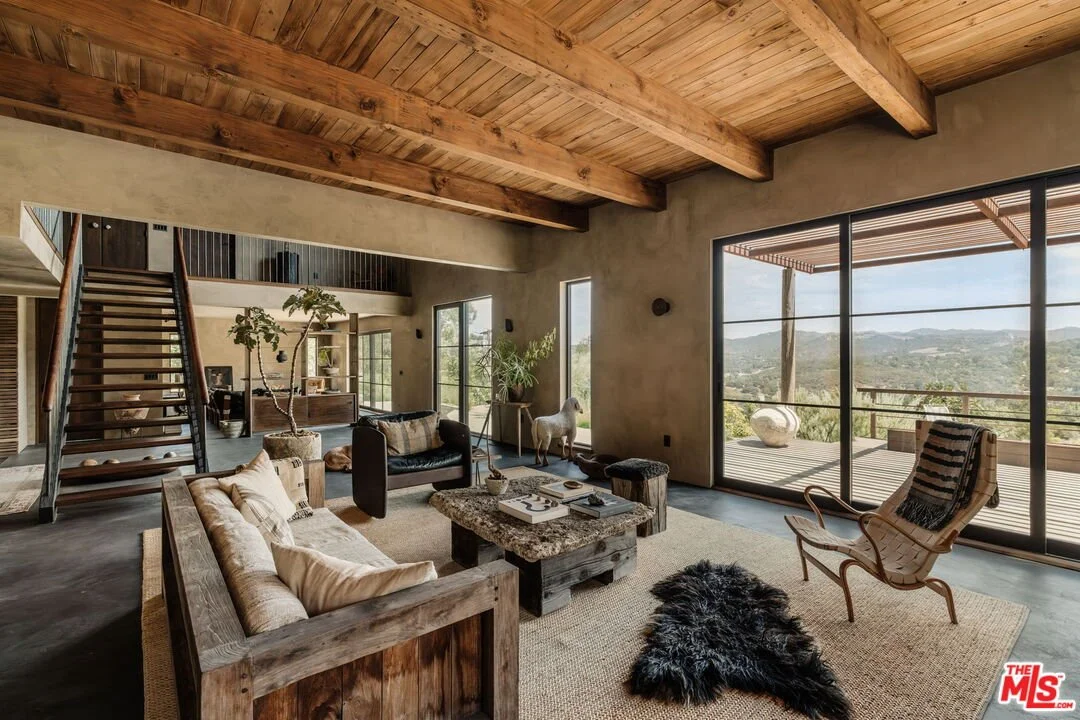 "Rascal Ranch" in Topanga, CA - $3,880,000