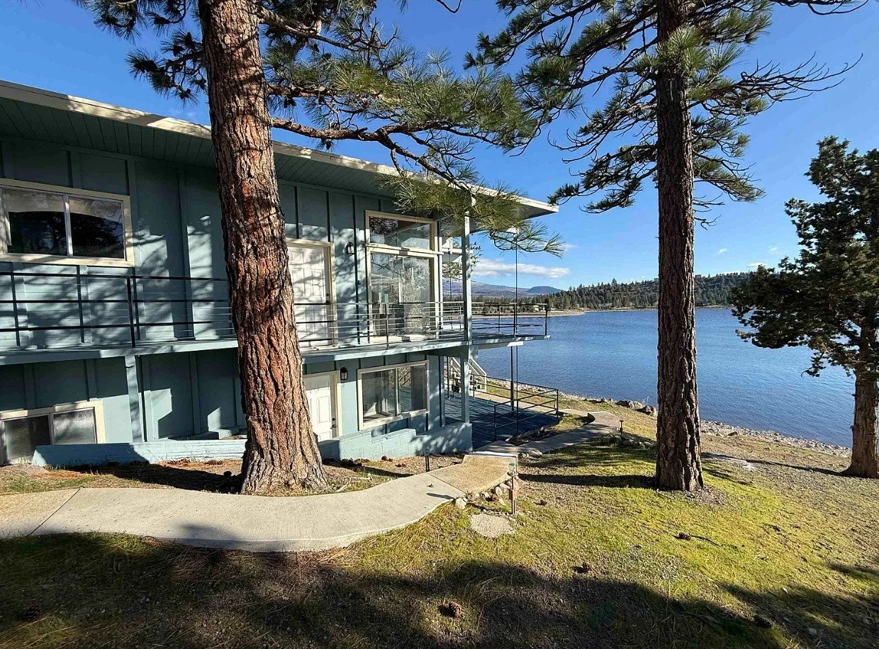 A Condo in Weed, CA - $270,000