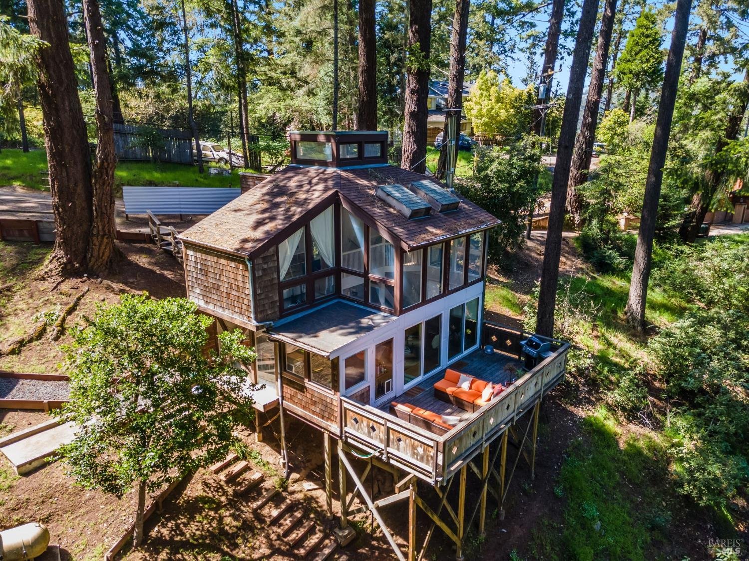 A Kazuichi Kaz Shinomiya Design in Woodacre, CA - $845,000