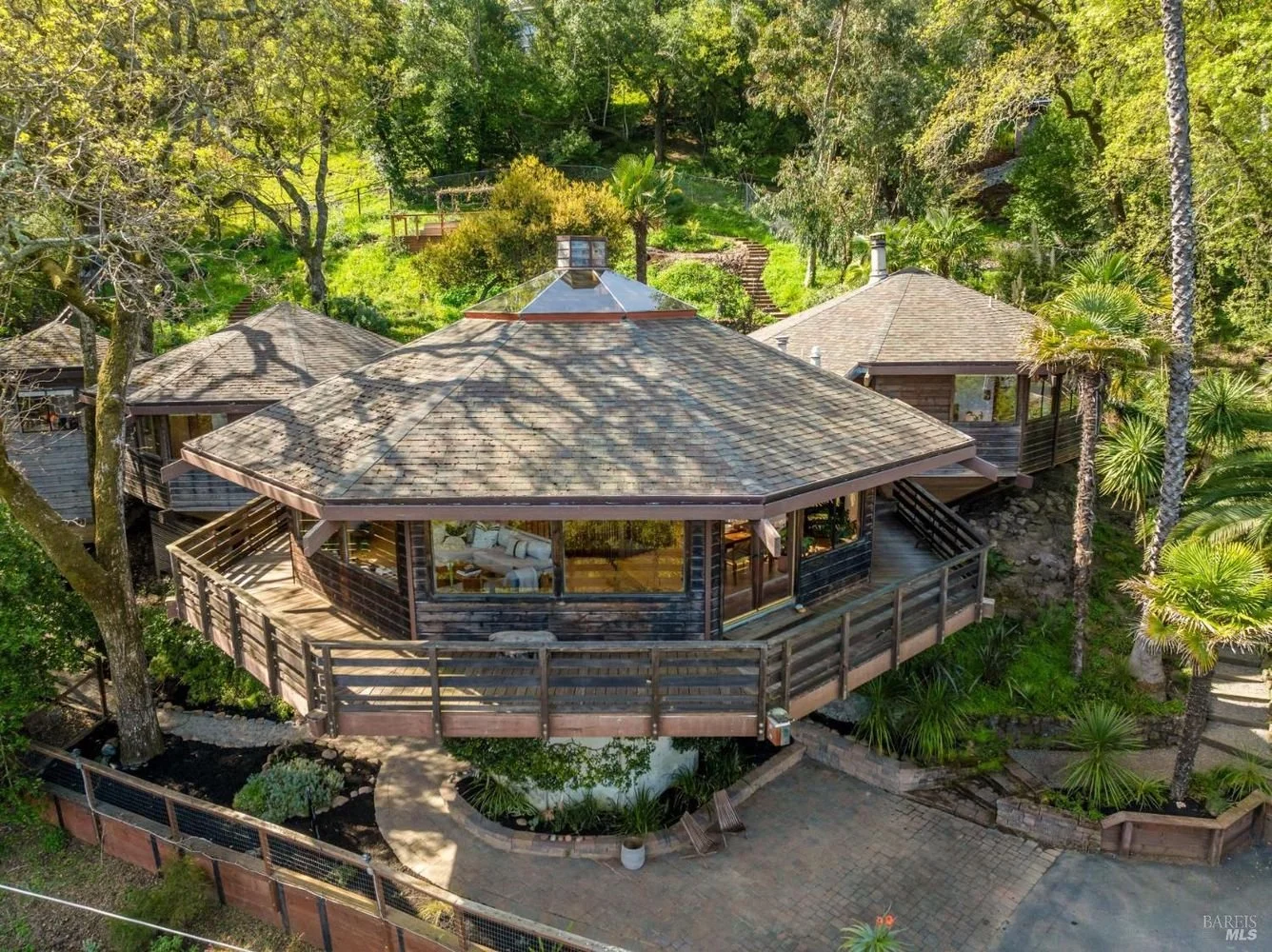 180-Degree Views in San Anselmo, CA - $1,995,000