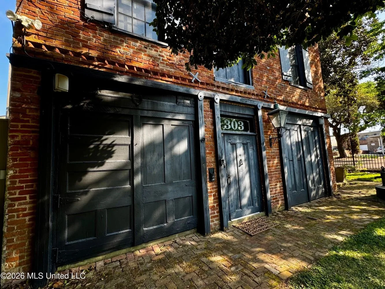 A Former Carriage House in Natchez, MS - $320,000
