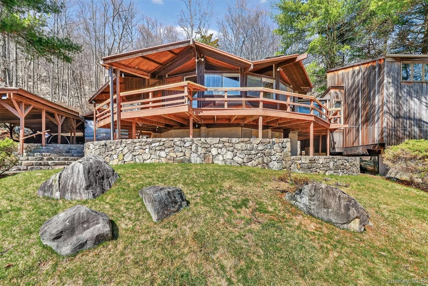 A Retro Home in Tomkins Cove, NY - $625,000