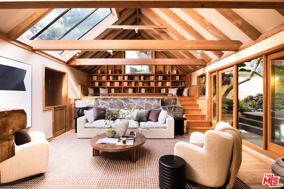 Beautifully Placed Skylights in Beverly Hills, CA - $1,695,000