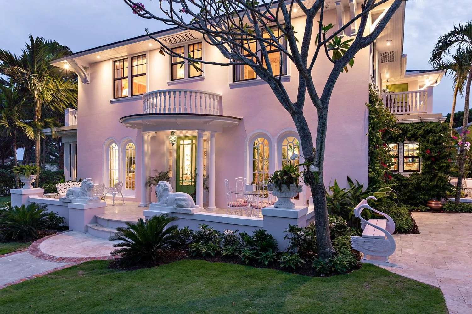 Unique Touches in West Palm Beach, FL - $10,900,000