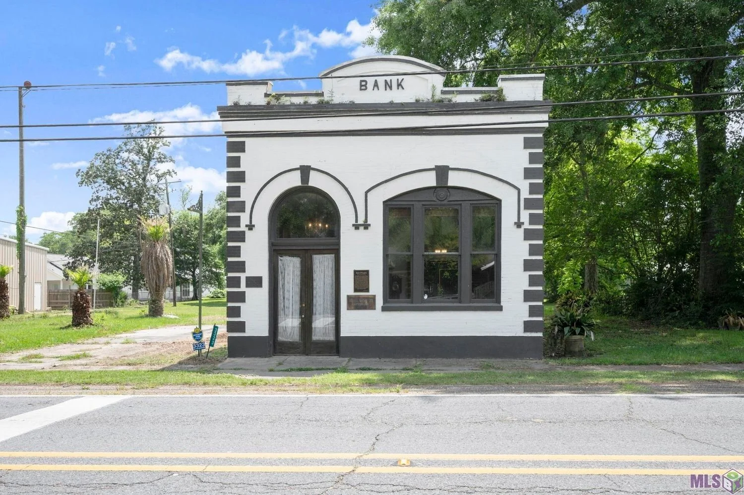 A Former Bank in Slaughter, LA - $230,000