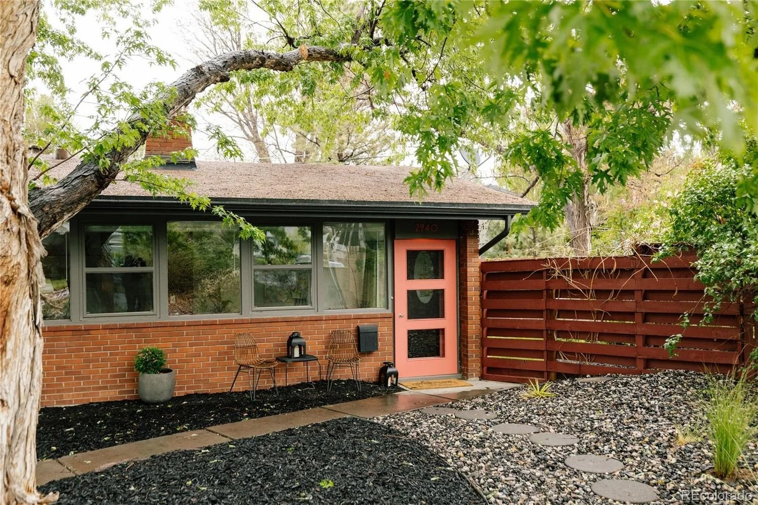 The James House by Architect Eugene Sternberg - $850,000