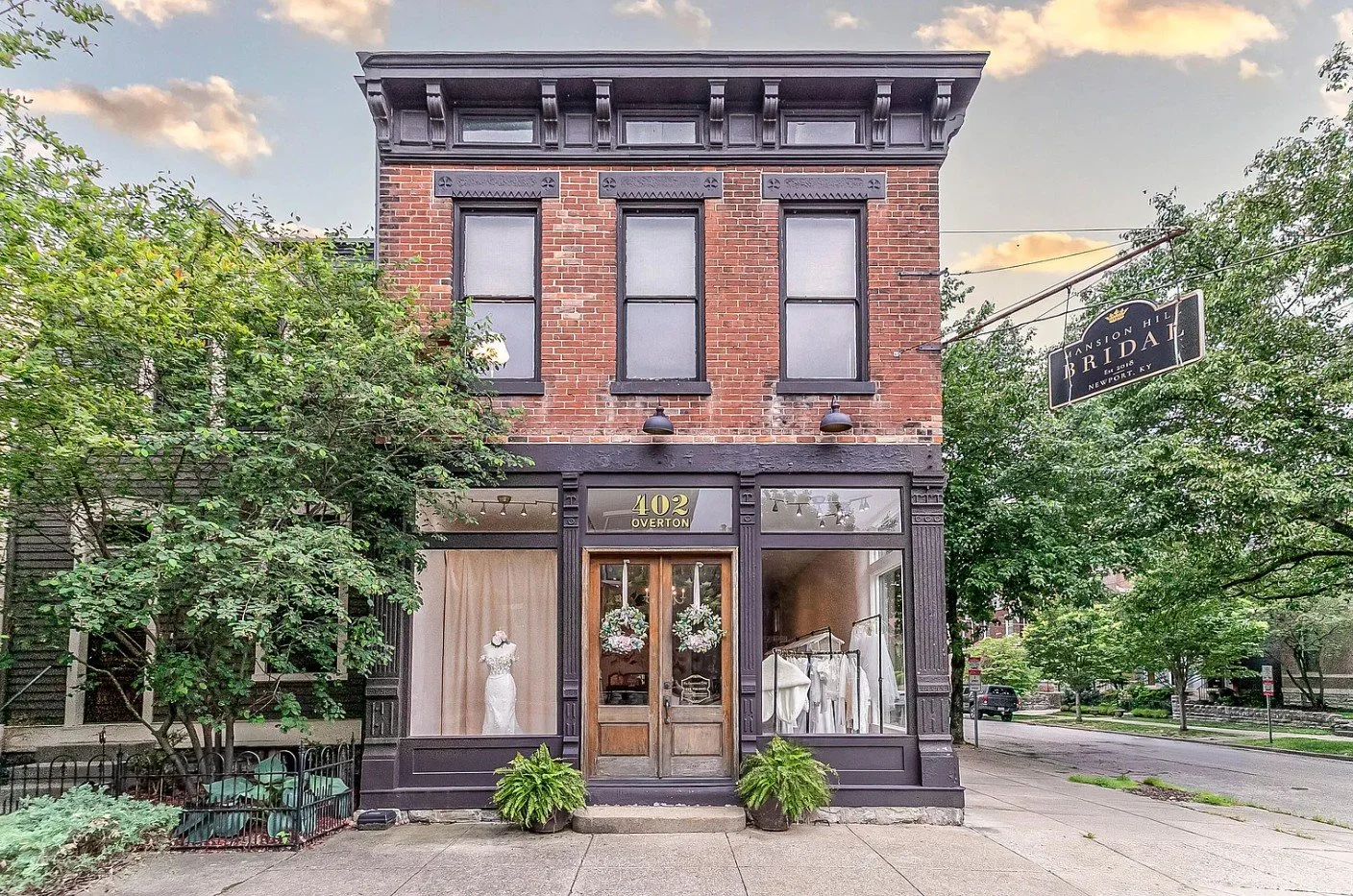 Mixed Use in Newport's East Row Historic District - $899,900