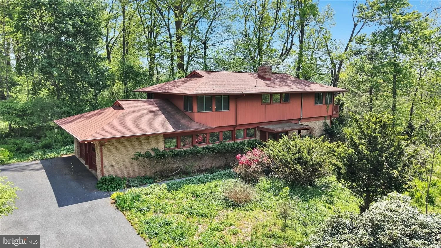 Mid-Century Modern in Reading, PA - $450,000