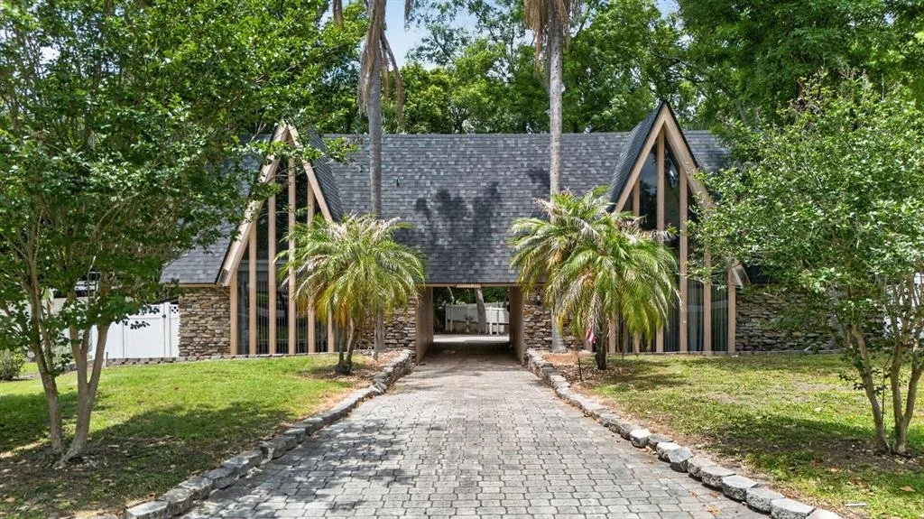 A Unique Home in Maitland, FL - $899,000