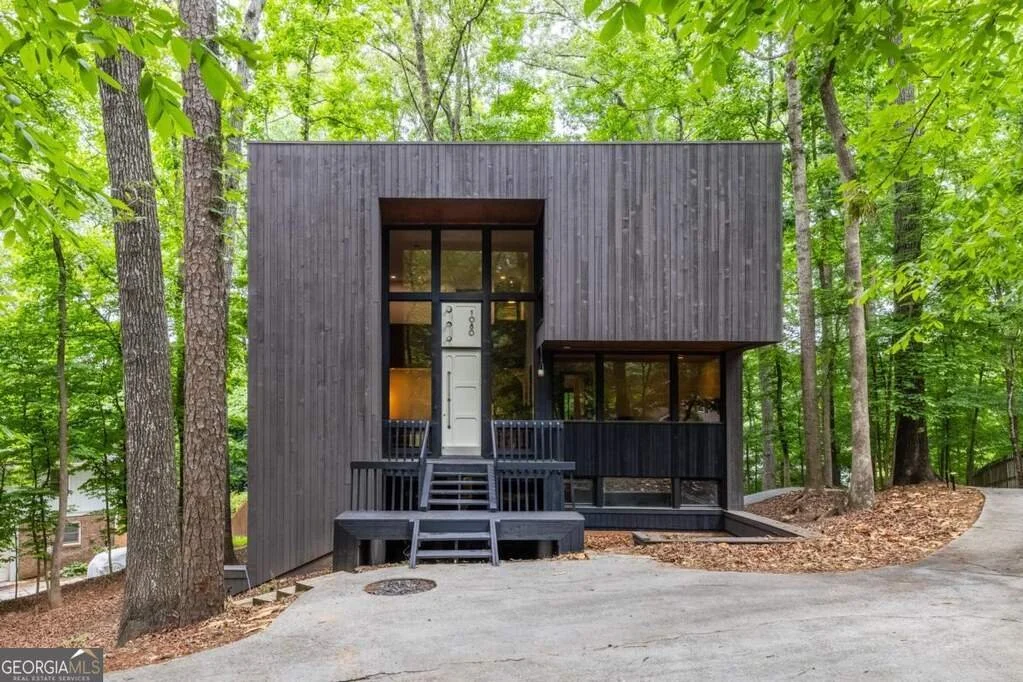 Contemporary in Roswell, GA - $649,000