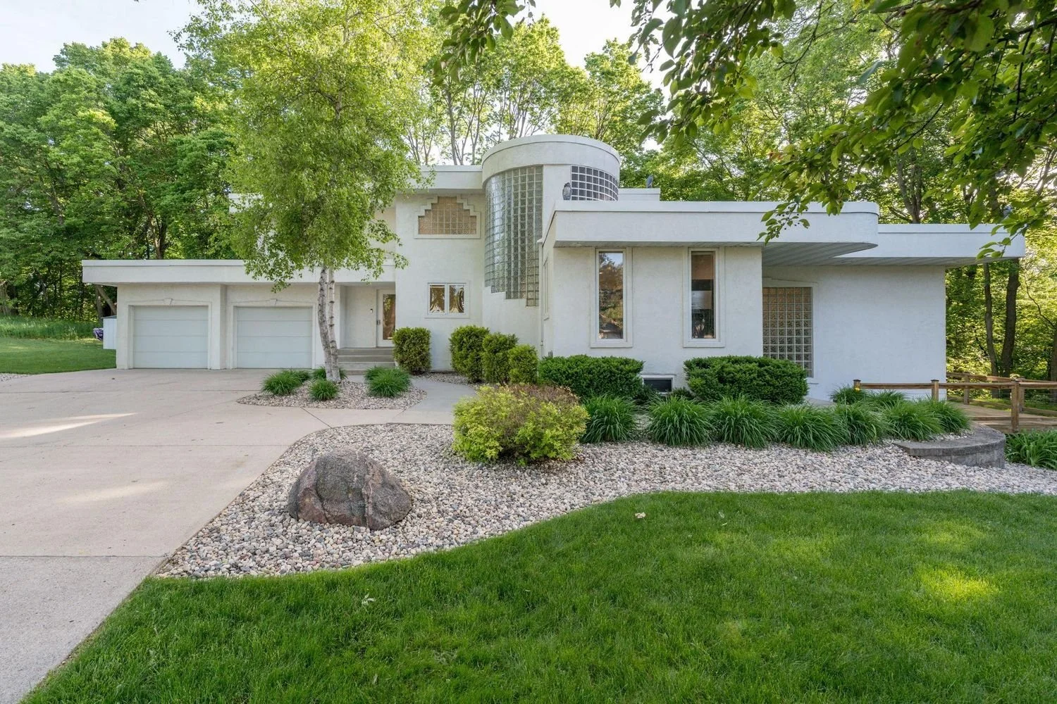 Contemporary in Mankato, MN - $799,900
