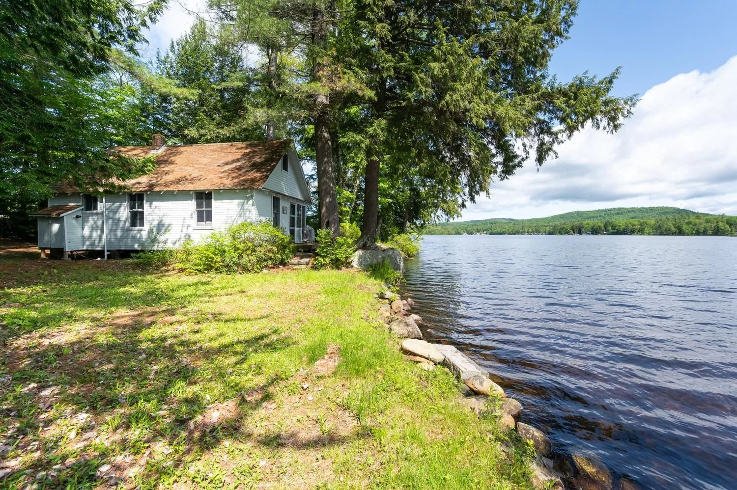 A Cottage on Pemigewasset Lake - $550,000