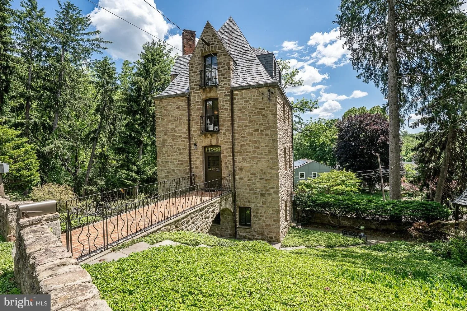 "Rapunzel’s Castle" in Jenkintown, PA - $1,199,000