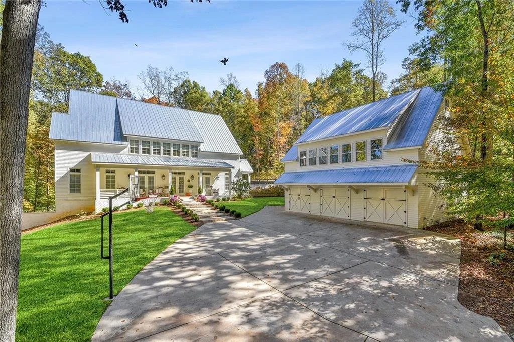 A Light Palette in Cumming, GA - $1,499,999