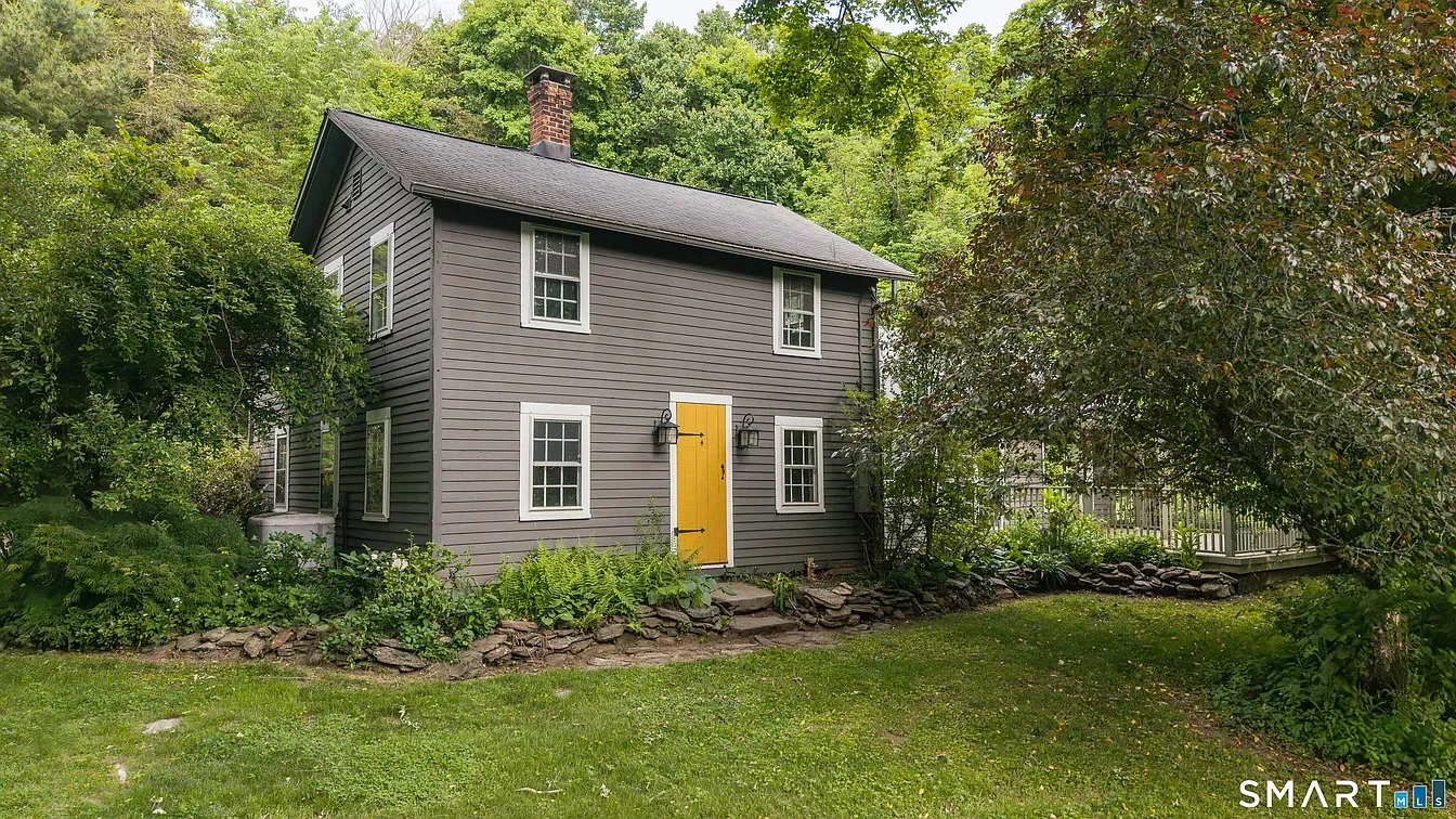 2 Acres in Newtown, CT - $434,900