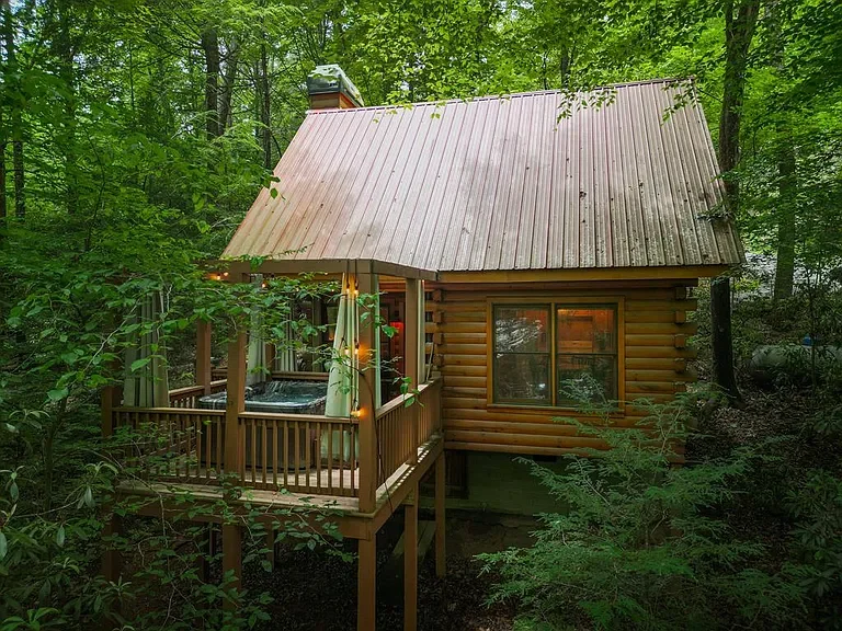 Creekside Cabin in Blue Ridge, GA - $339,000