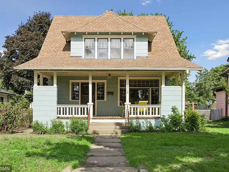 1912 Craftsman in Minneapolis, MN - $325,000