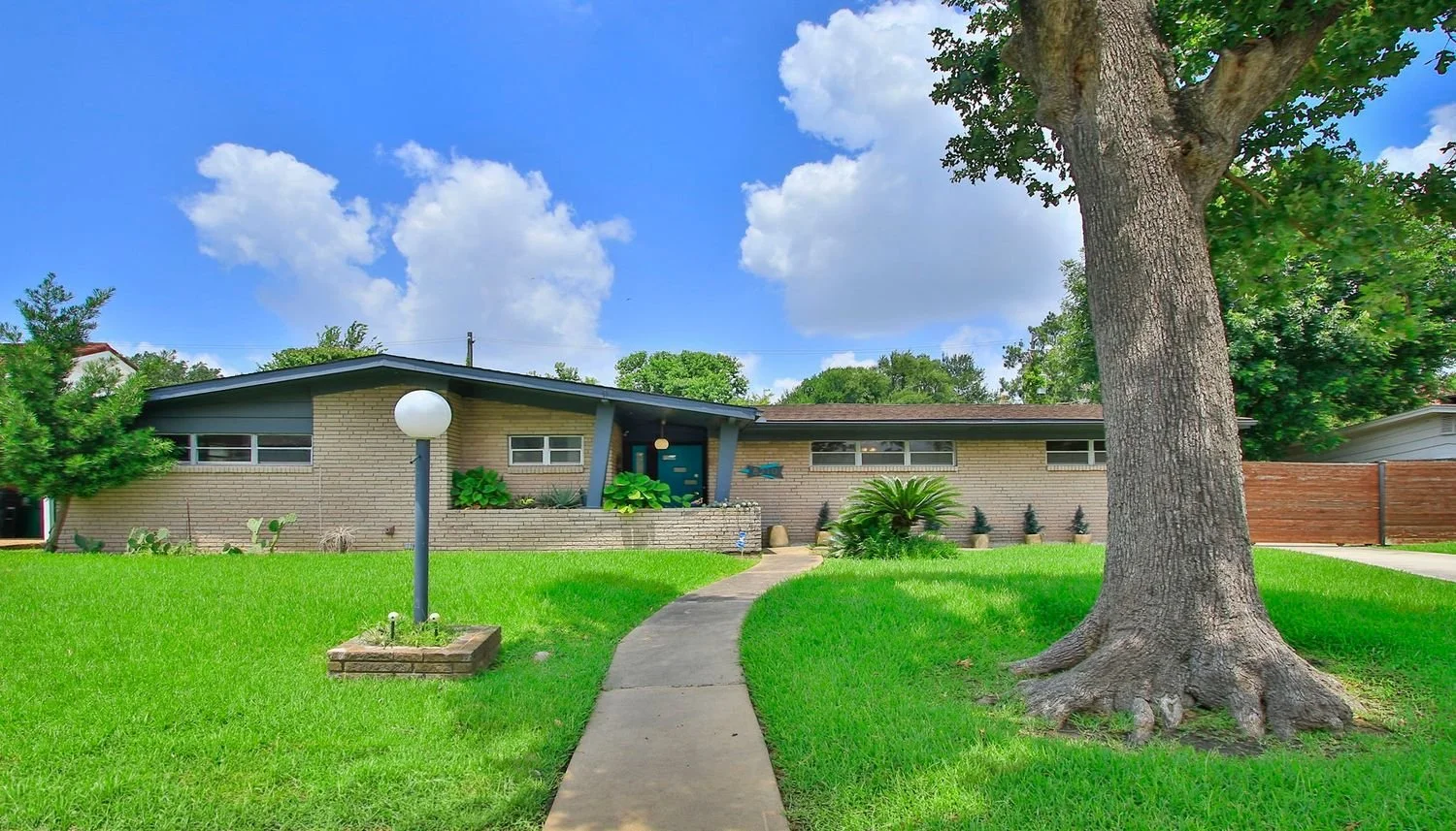Mid-Century Ranch in Houston, TX - $337,500