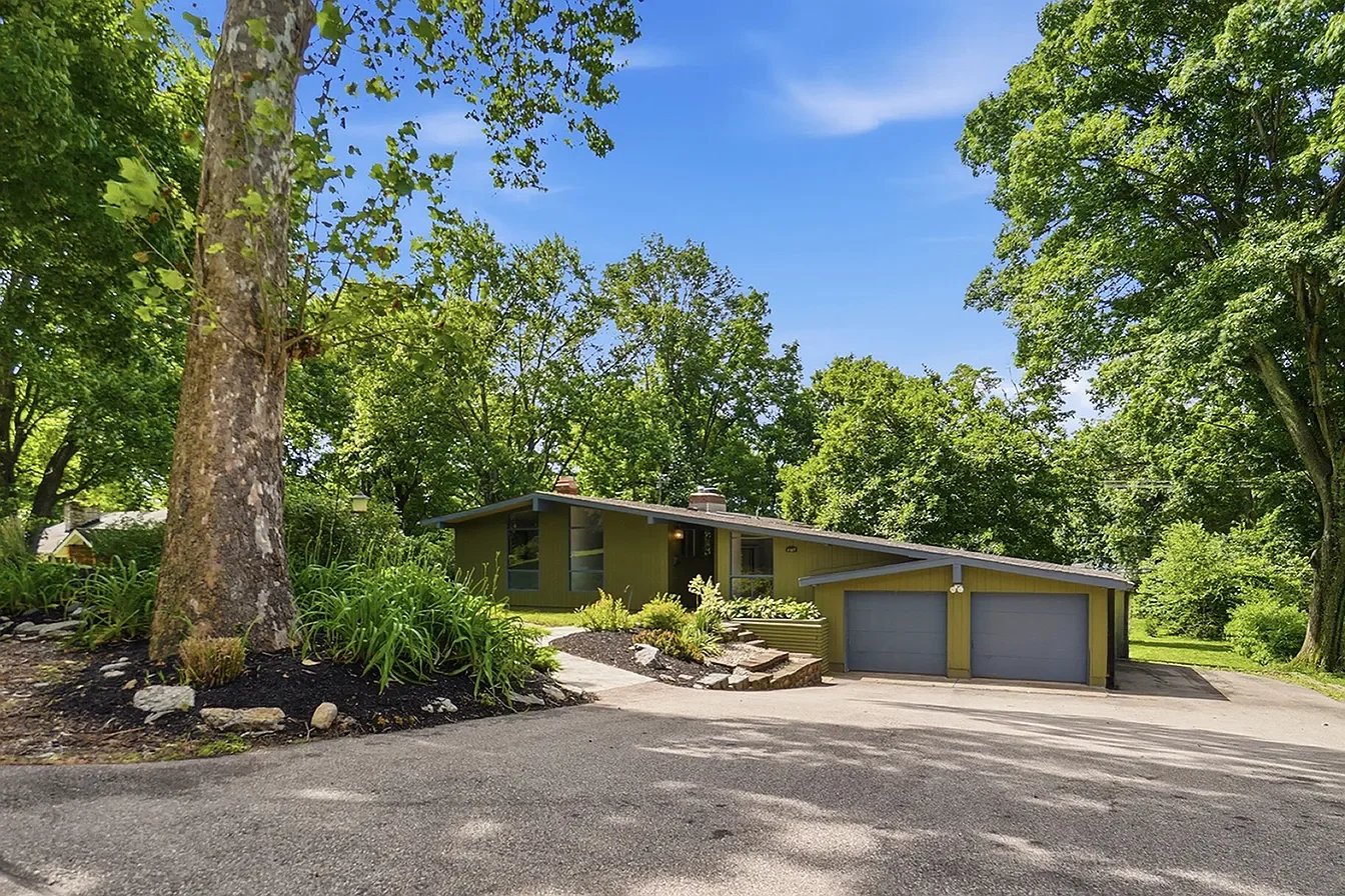 Midcentury in Bellbrook, OH - $289,900