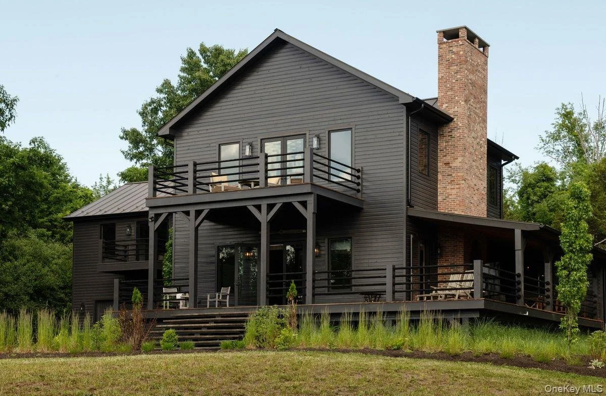 3 Acres in Germantown, NY - $2,650,000