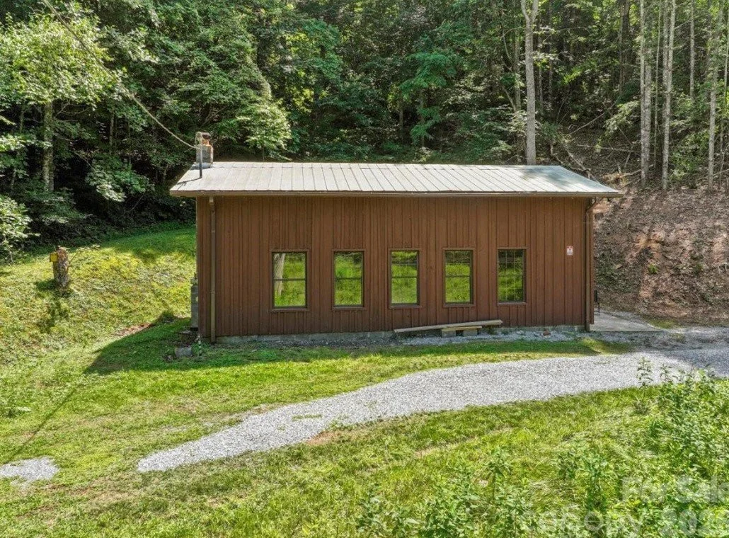 Over 6 Acres in Burnsville, NC - $239,000