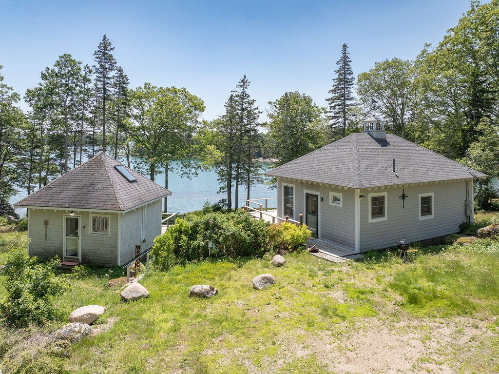 1.9 Acres on Pickering Cove - $697,500