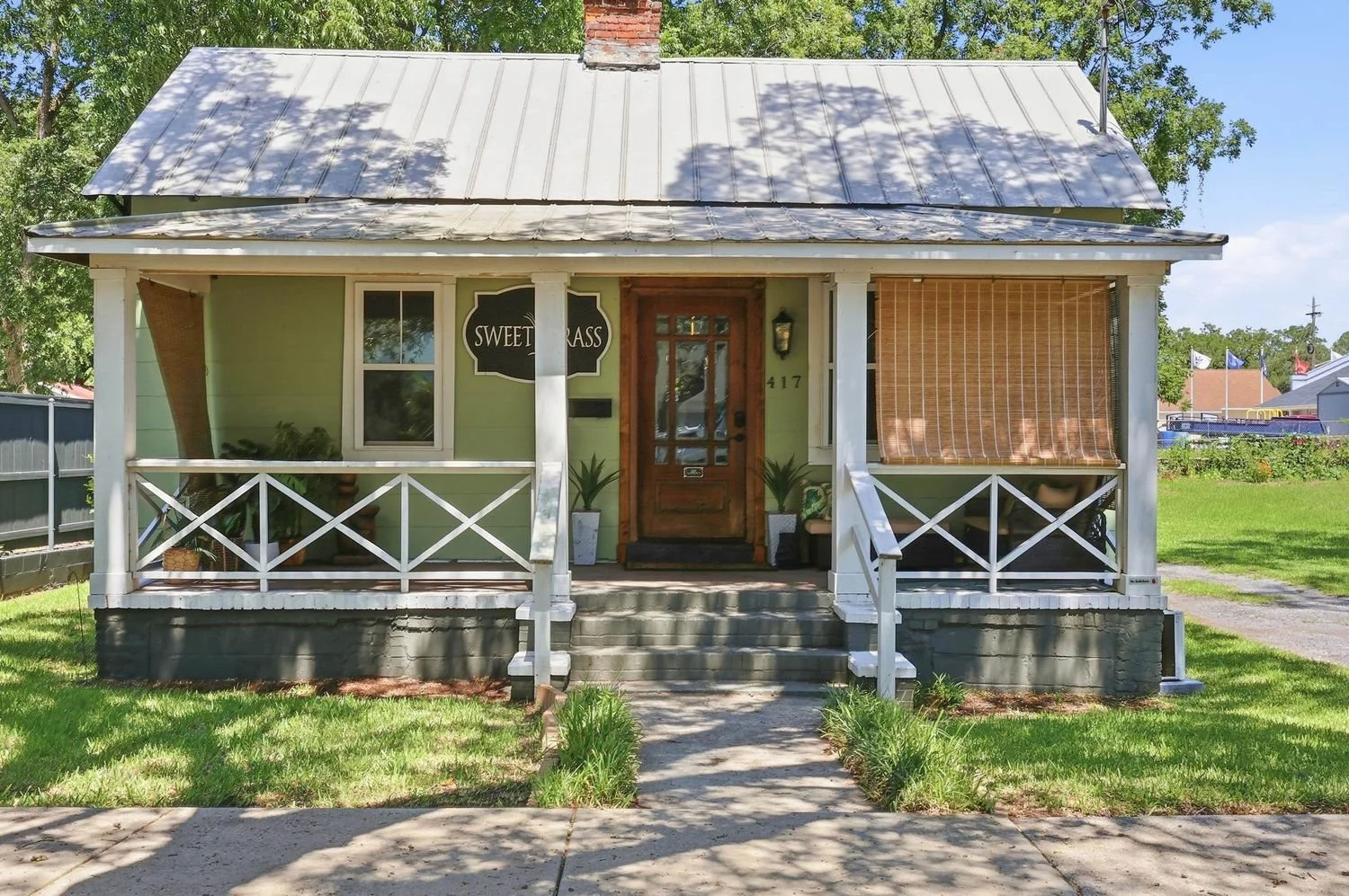 A Bungalow in Historic Downtown Georgetown, SC - $345,000