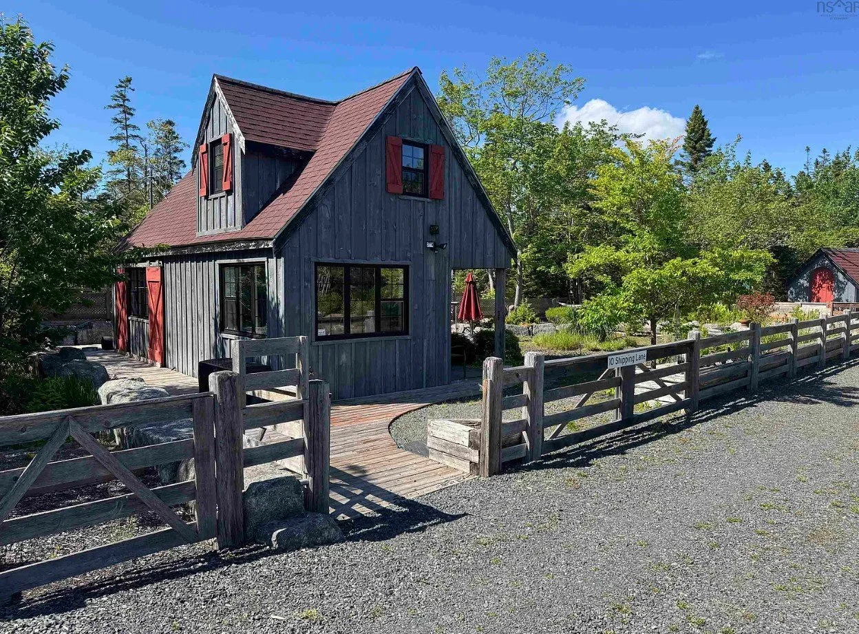 Over 2 Acres in Halifax, NS - C$725,000