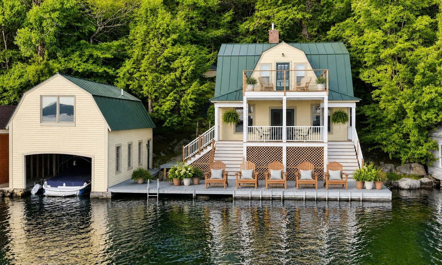 A Lake Sunapee Cottage &amp; Boathouse - $2,295,000