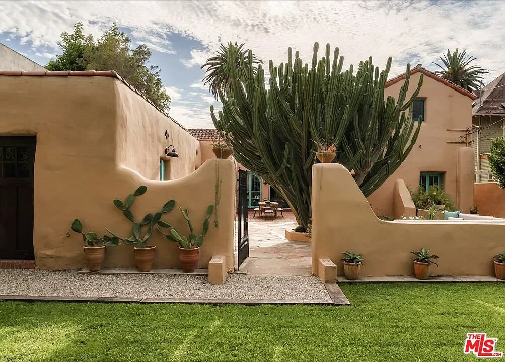 The  Alice Lynch House in Los Angeles - $1,849,500