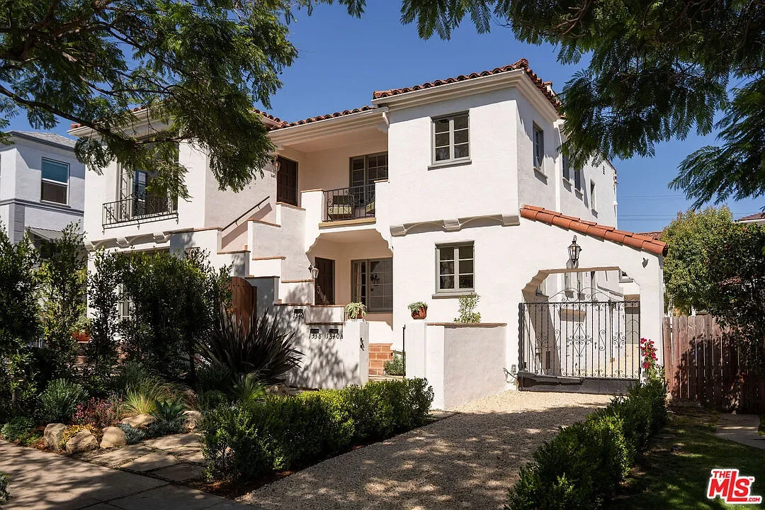 A Condo in a 1936 Spanish Colonial Triplex - $899,000