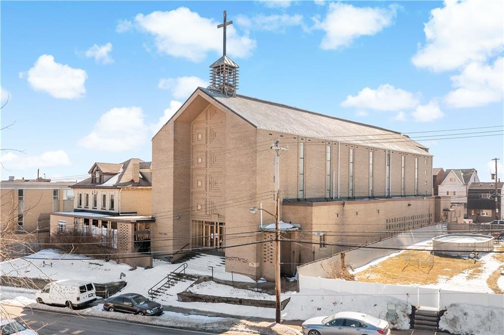 A Massive Church in Pittsburgh, PA - $199,900