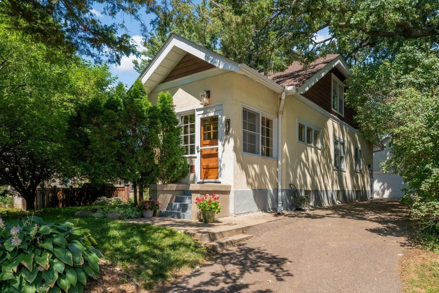 1926 Craftsman in Saint Paul, MN - $375,000