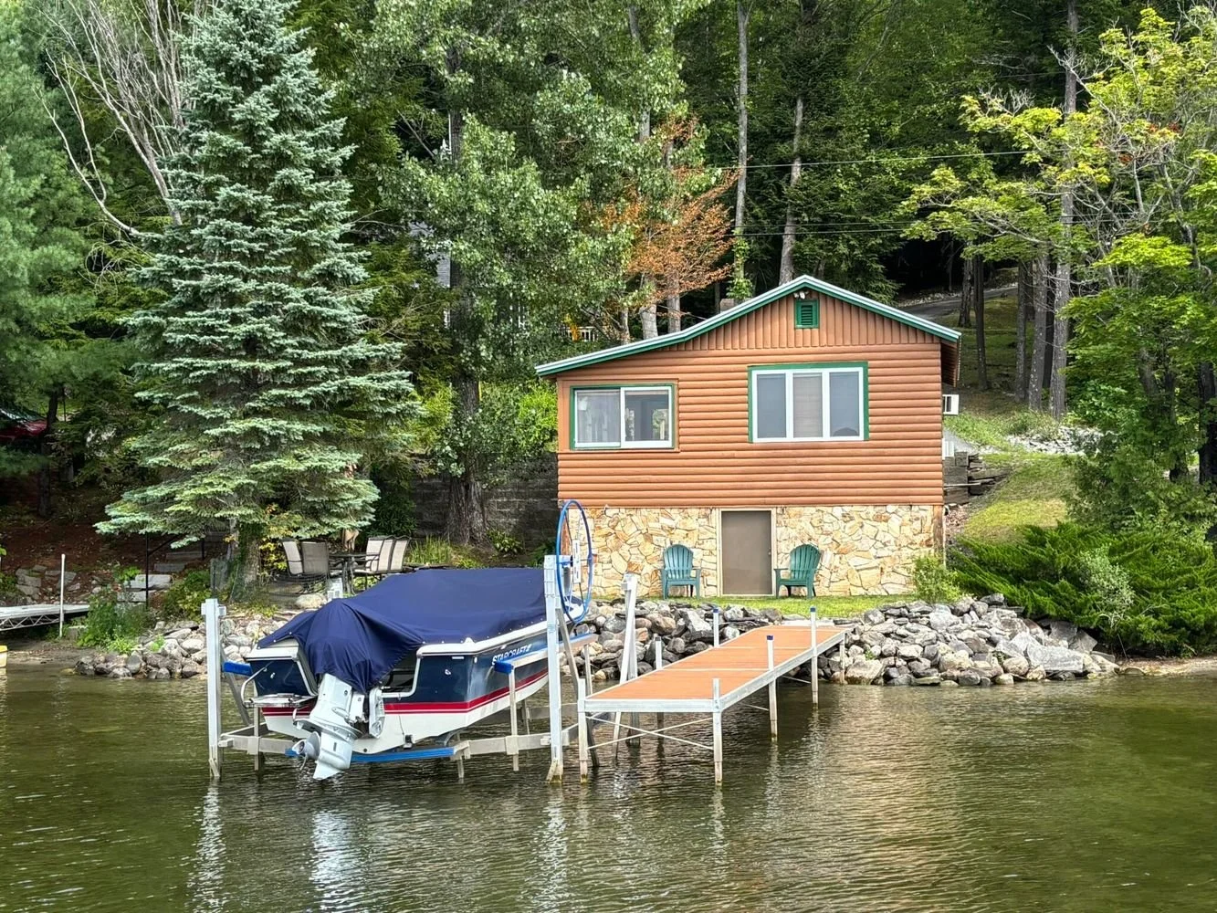 A Cottage on Maranacook Lake - $300,000
