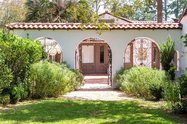  Spanish-Inspired Architecture in Alexandria, LA - $398,000