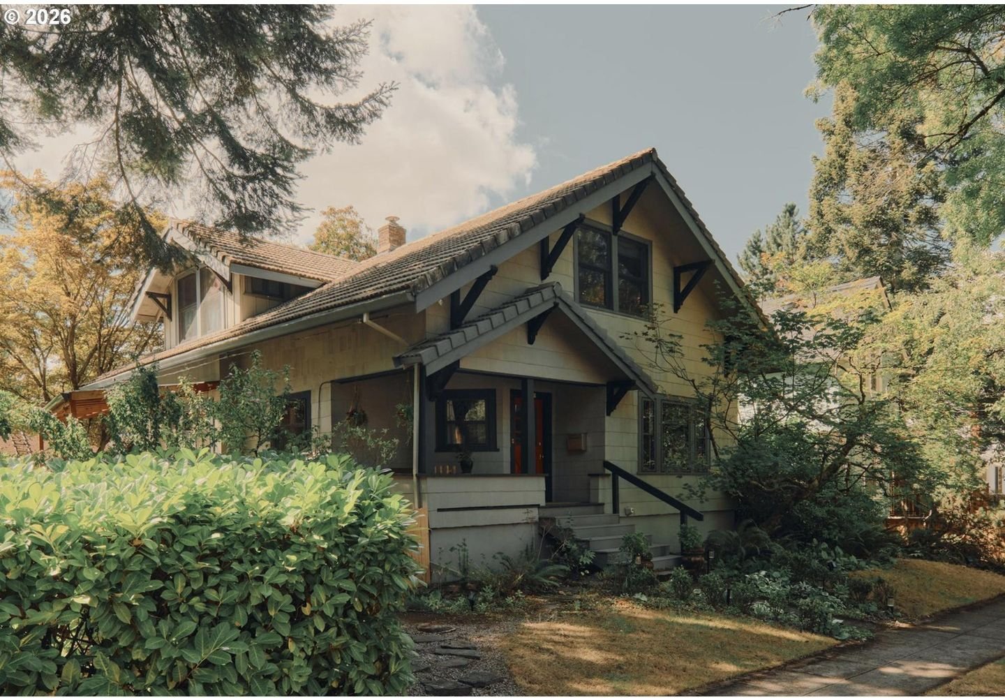 A 1900 Craftsman in Portland, OR - $749,000