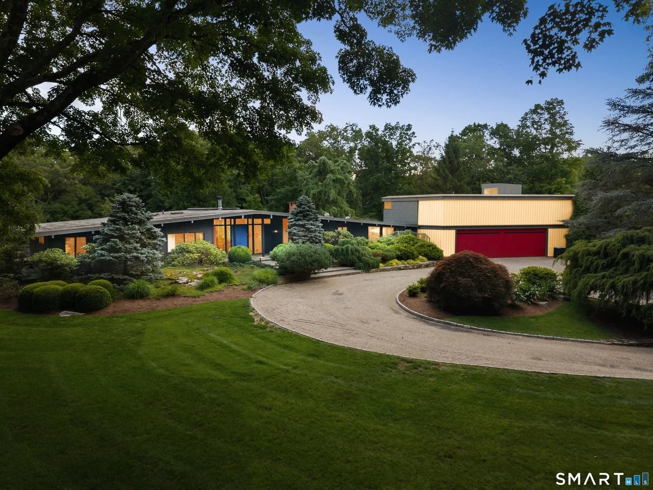 Mid-Century Modern in Wilton, CT - $3,800,000