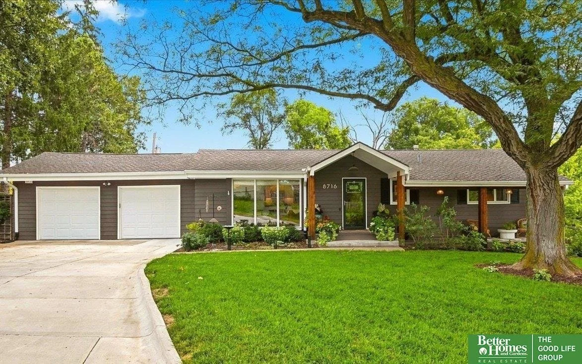 Updated Ranch in Omaha, NE - $375,000
