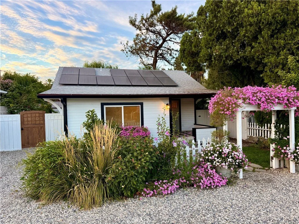 A Fairytale Garden in Los Molinos, CA - $349,000