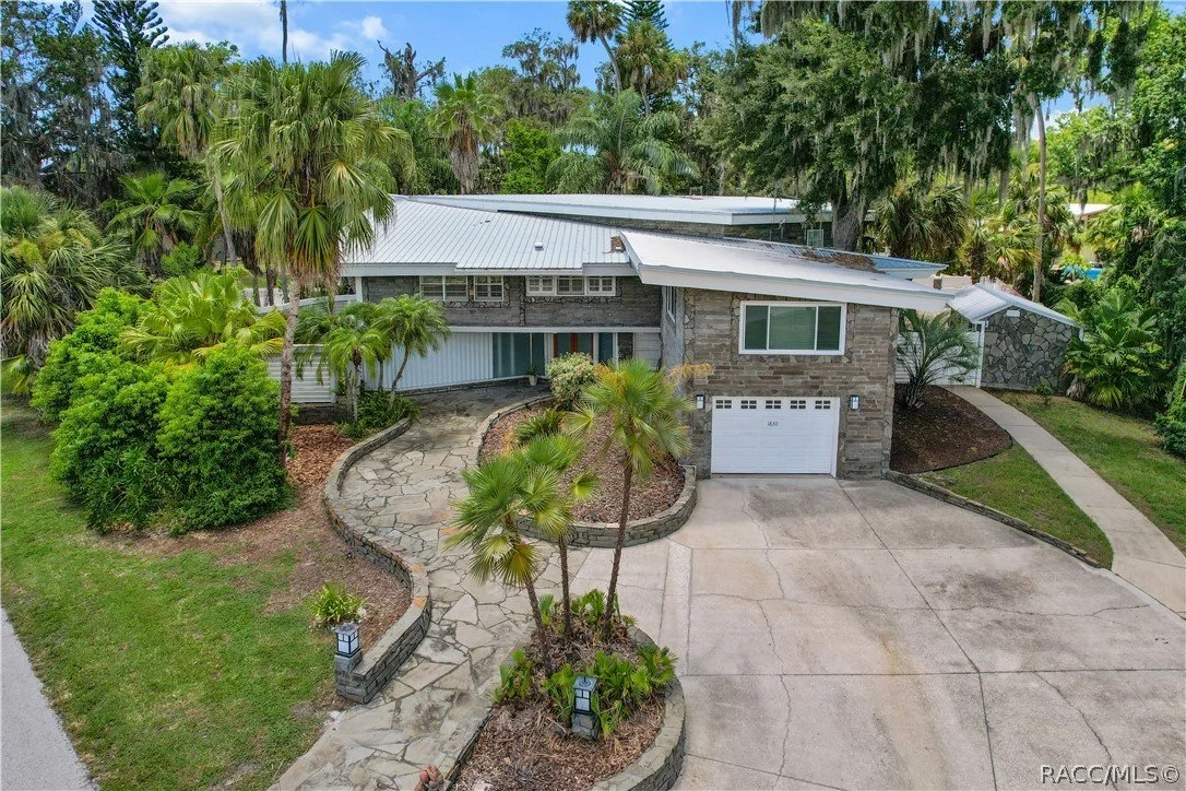 A Glenn Q. Johnson Design in Crystal River, FL - $995,000