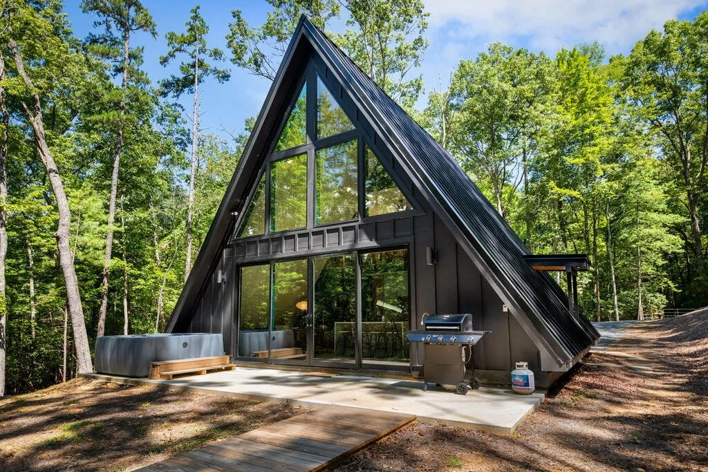 Over an Acre in Blue Ridge, GA - $549,000