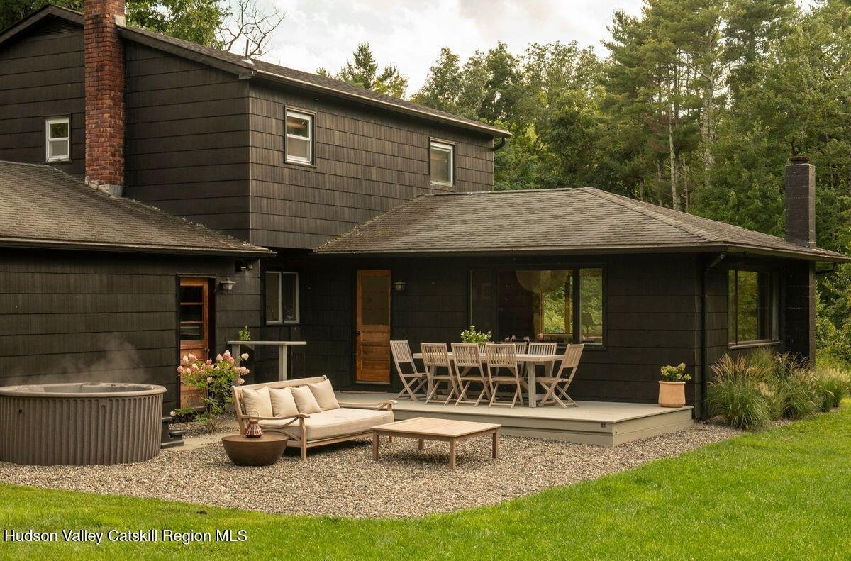 3.1 Acres in Saugerties, NY - $795,000