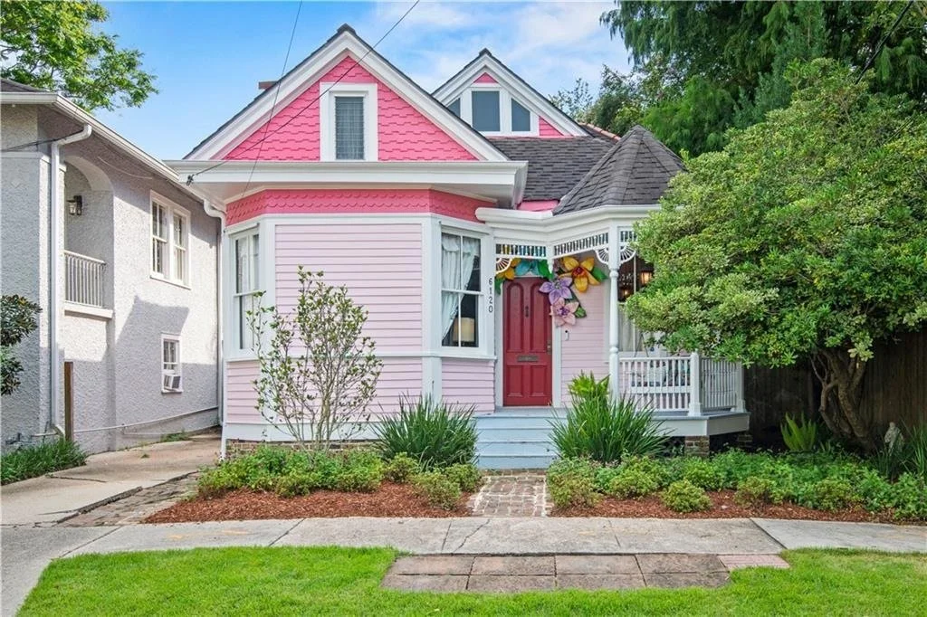 Victorian Cottage in New Orleans - $975,000