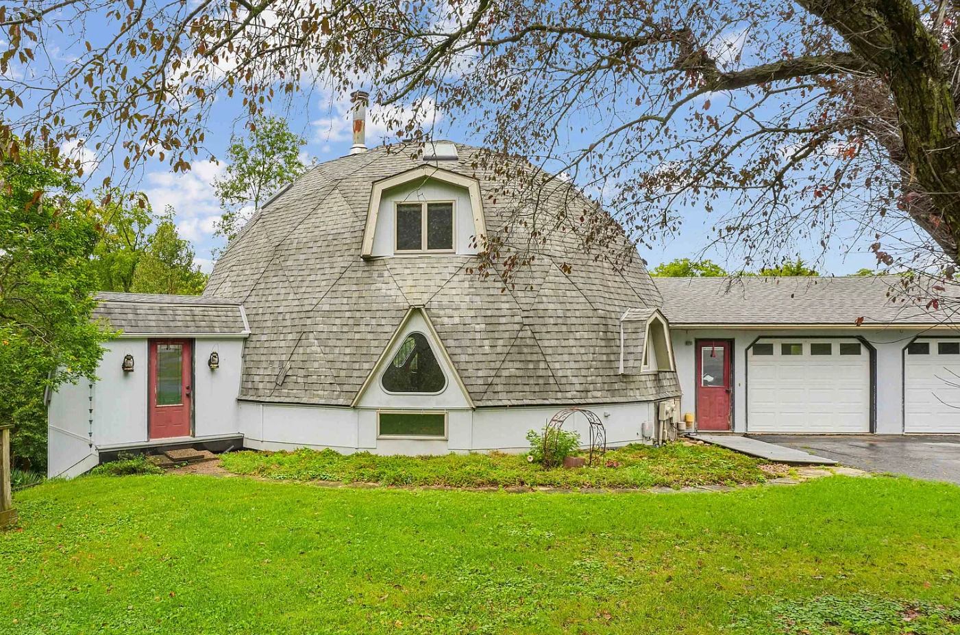 1978 Geodesic Dome in Dubuque, IA - $185,000