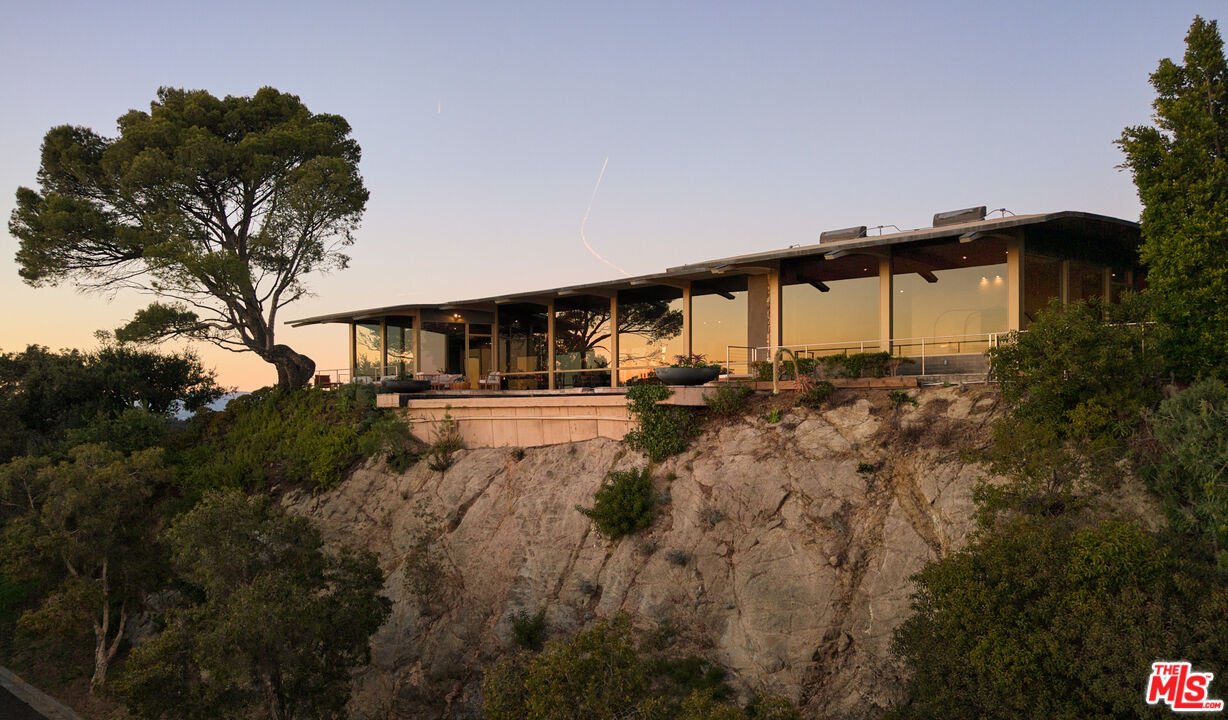 A Harry Gesner Design in Beverly Hills - $25,000,000