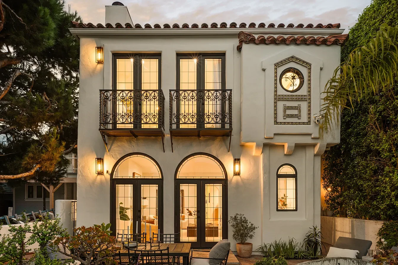 A Canal House in Venice, CA - $2,995,000