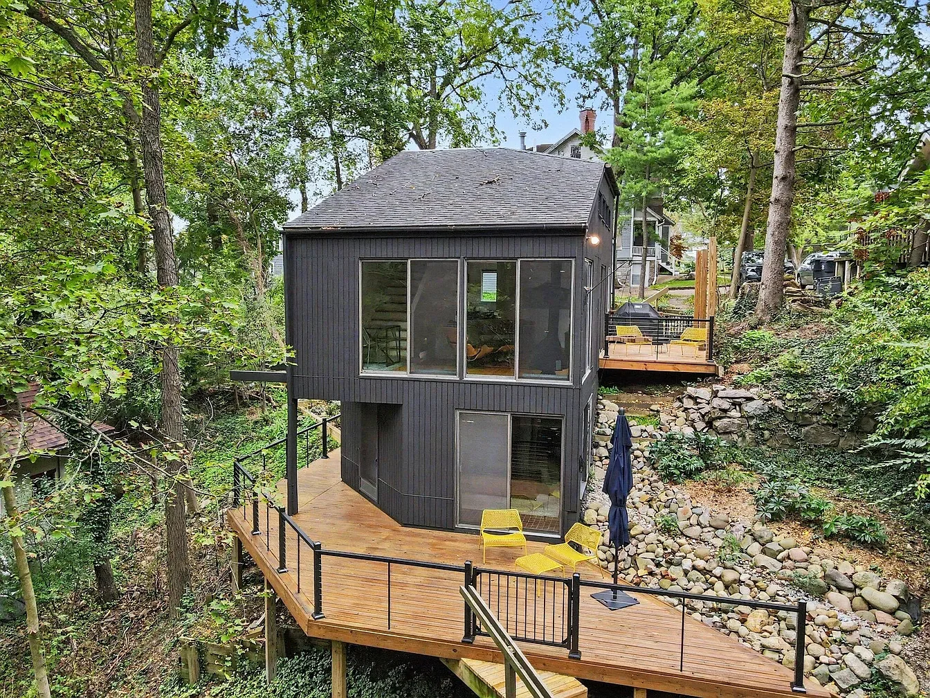 A Three Level Home in Kalamazoo, MI - $300,000